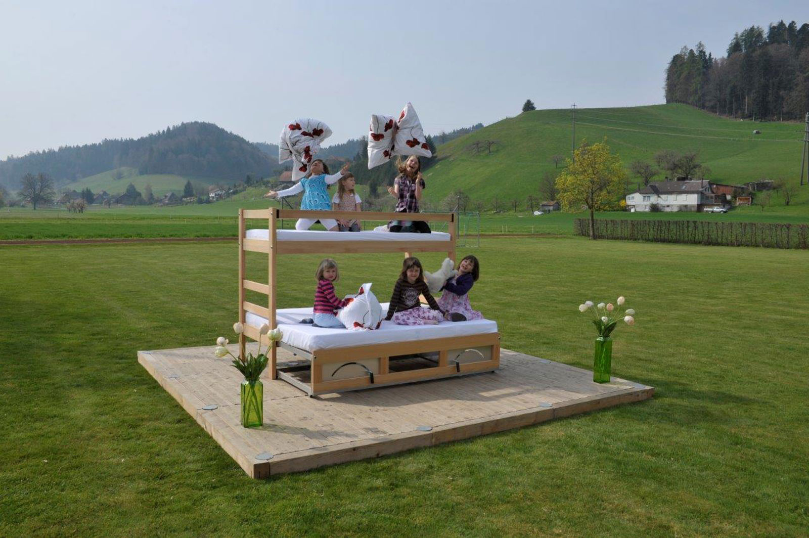 Kajütenbett mit Auszug von ZAHO Zaugg, Schweiz